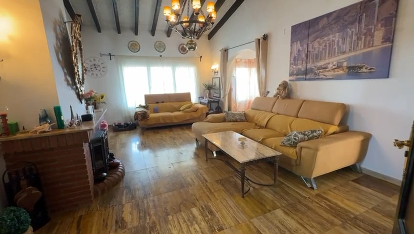 Se vende Villa - Chalet de 4 dormitorios en Costa Blanca, Alicante, España