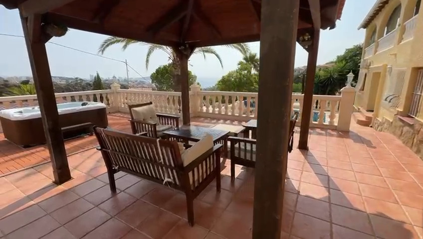 Se vende Villa - Chalet de 4 dormitorios en Costa Blanca, Alicante, España