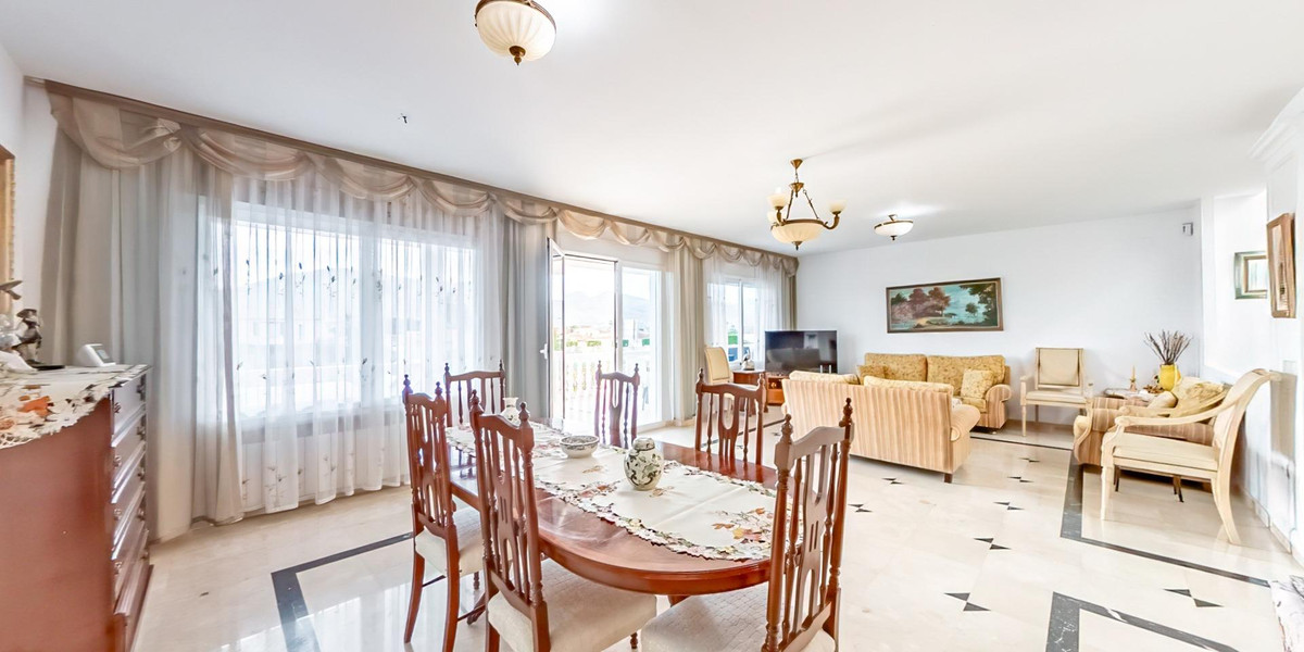 4 Bed Townhouse for sale in Lalfás Del Pi Costa Blanca, Alicante, Spain