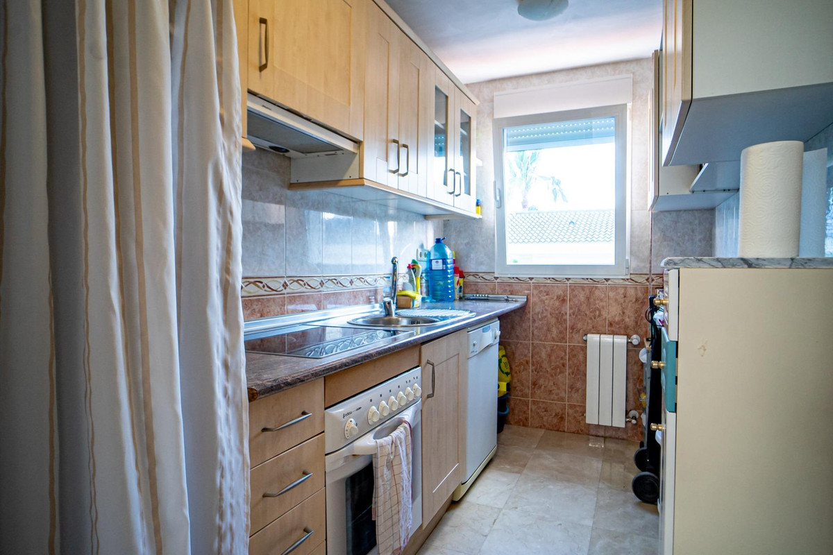 4 Bed Townhouse for sale in Lalfás Del Pi Costa Blanca, Alicante, Spain