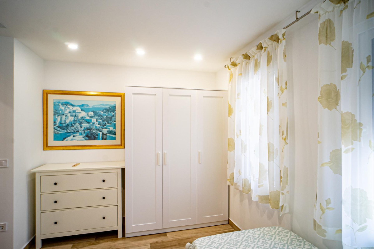 4 Bed Townhouse for sale in Lalfás Del Pi Costa Blanca, Alicante, Spain