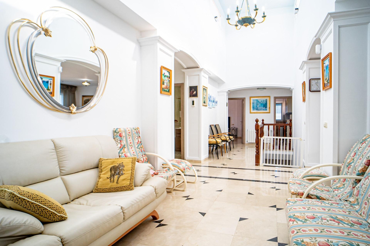 4 Bed Townhouse for sale in Lalfás Del Pi Costa Blanca, Alicante, Spain