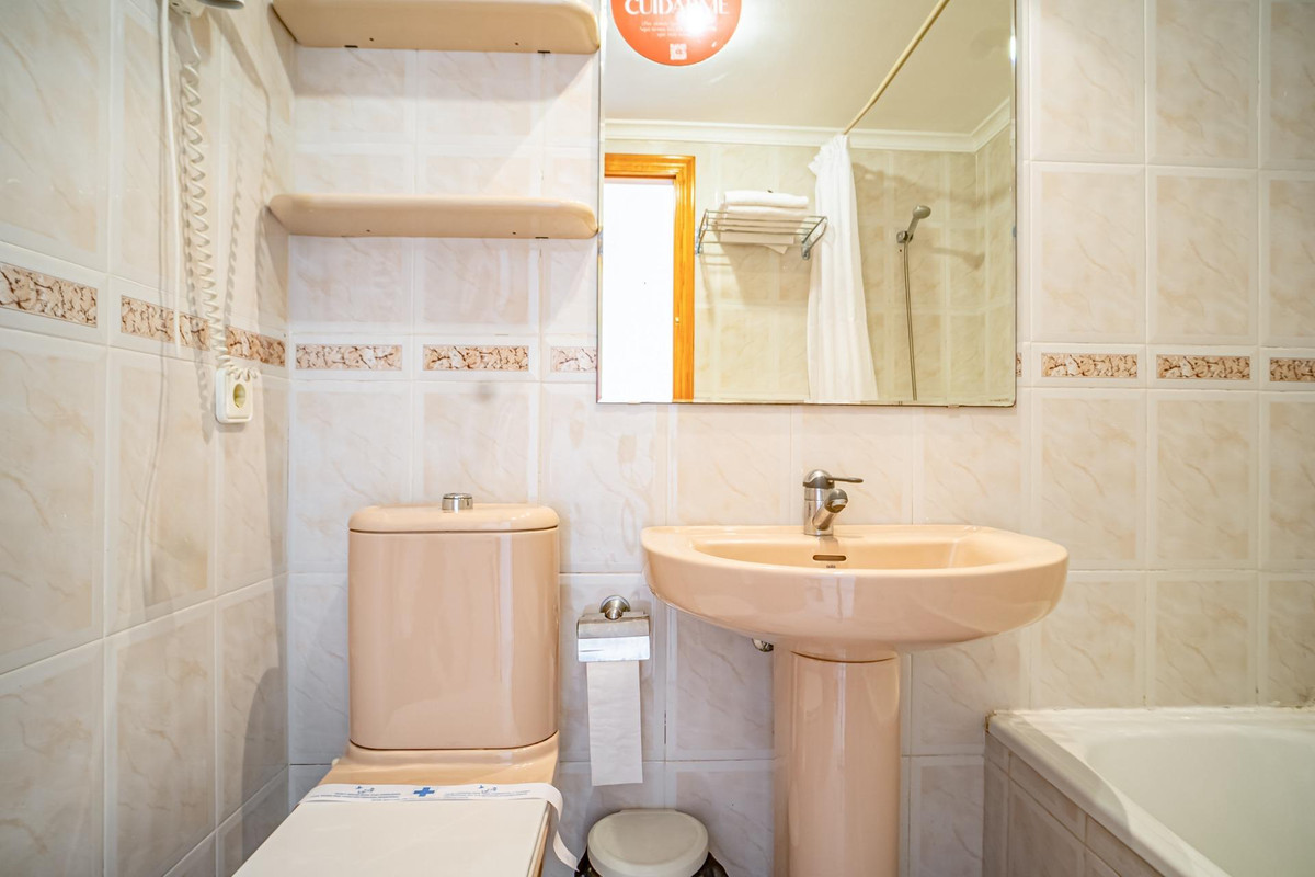 Se vende Apartamento en Planta Última de 1 dormitorios en Costa Blanca, Alicante, España