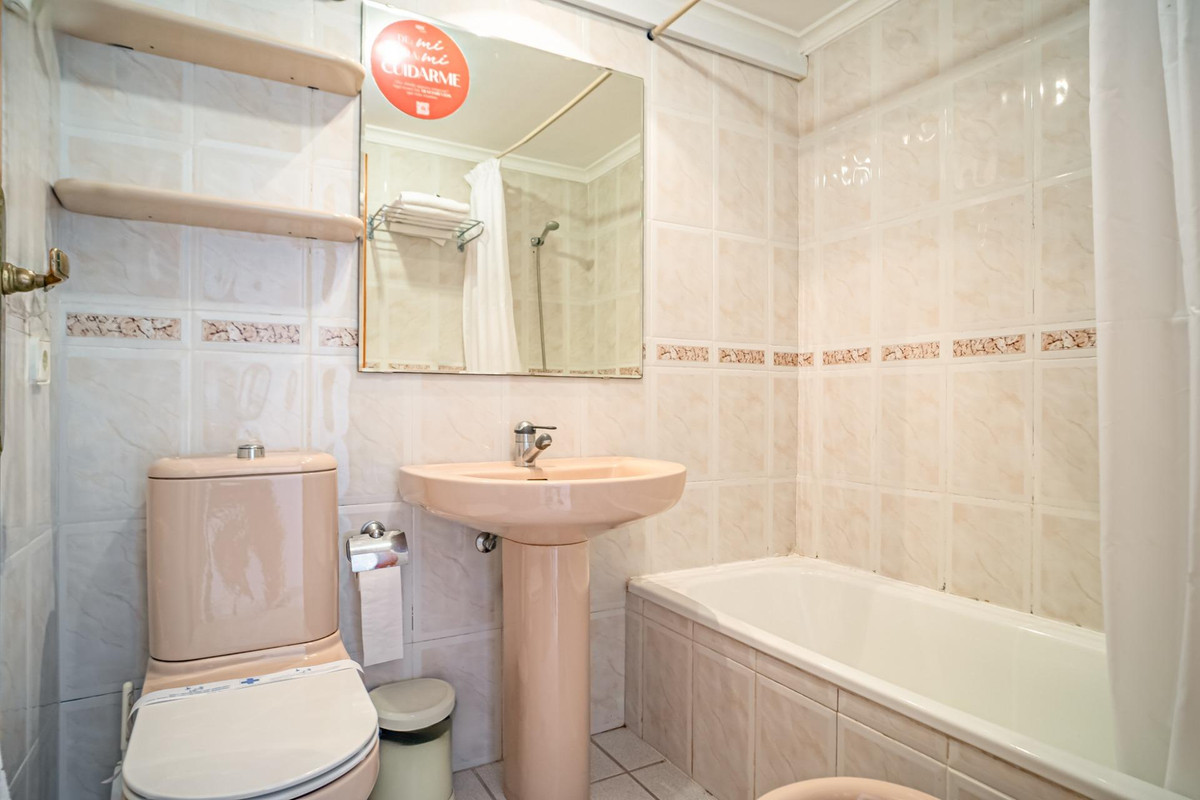 Se vende Apartamento en Planta Última de 1 dormitorios en Costa Blanca, Alicante, España