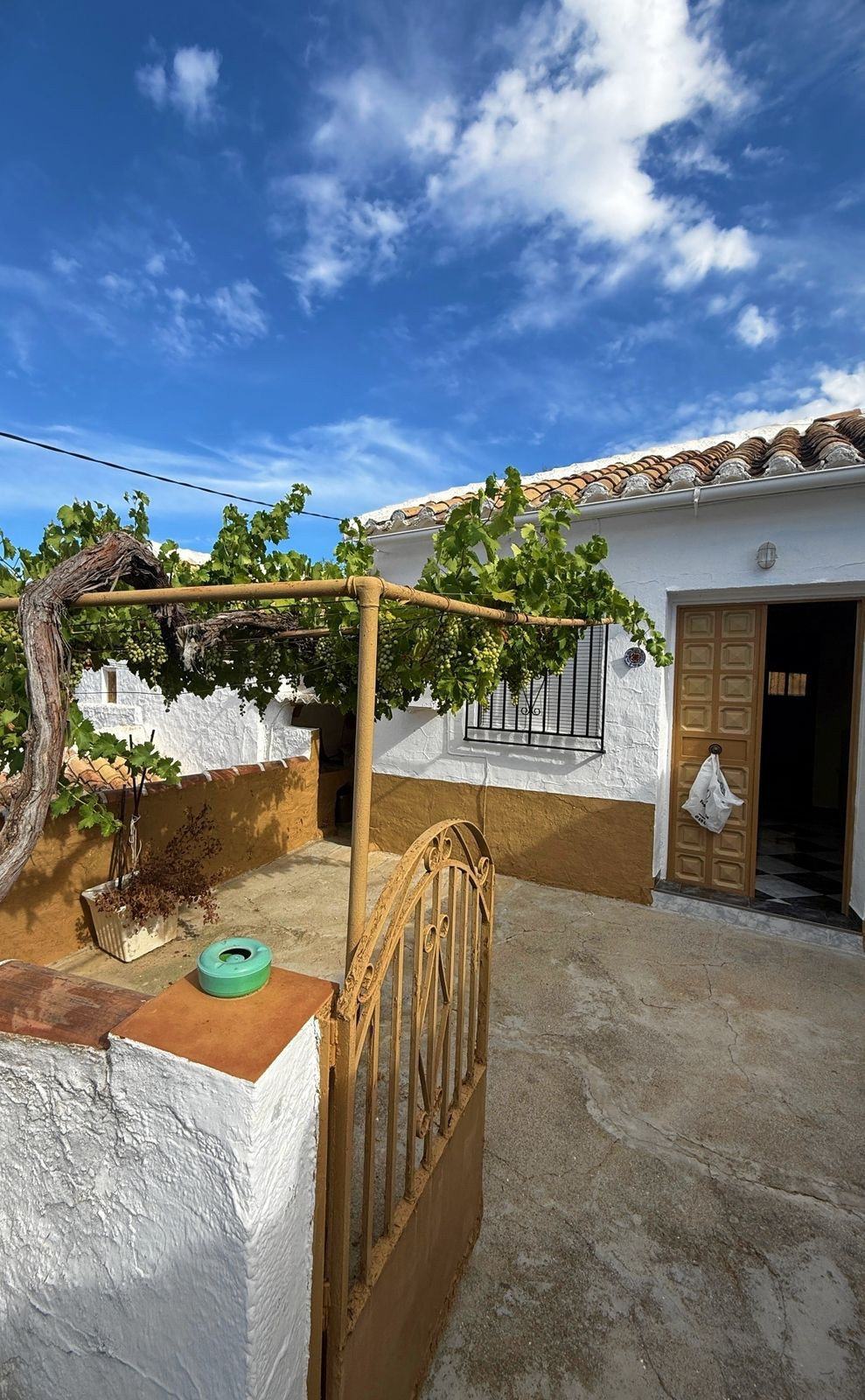 Se vende Finca - Cortijo de 5 dormitorios en Costa Del Sol, Málaga, España