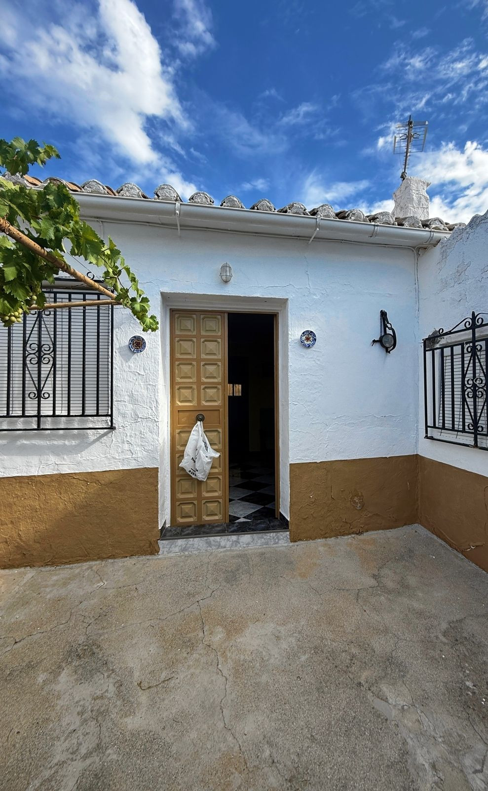 Se vende Finca - Cortijo de 5 dormitorios en Costa Del Sol, Málaga, España