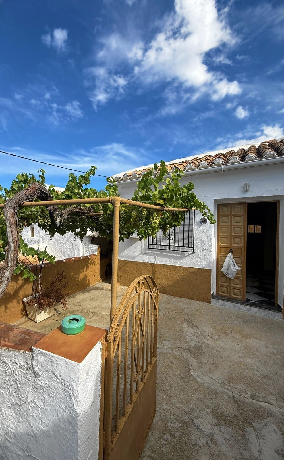 Se vende Finca - Cortijo de 5 dormitorios en Costa Del Sol, Málaga, España