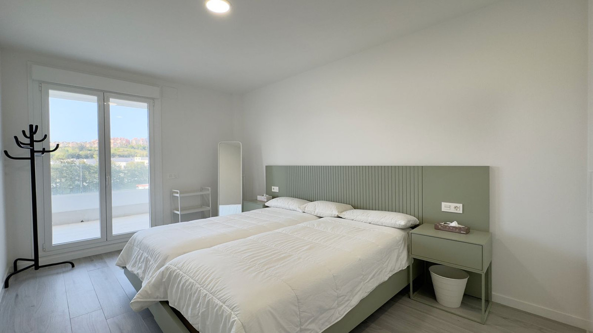 3 Bed Apartment for sale in Nueva Andalucía Costa Del Sol, Málaga, Spain