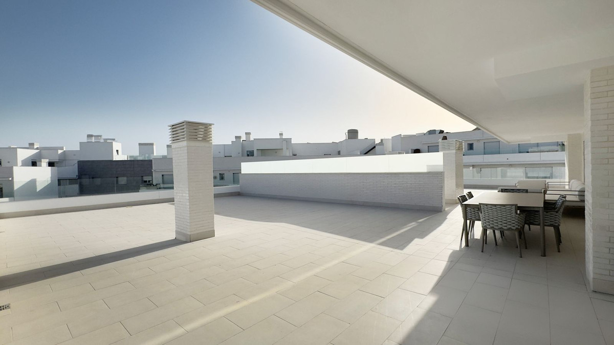 3 Bed Apartment for sale in Nueva Andalucía Costa Del Sol, Málaga, Spain