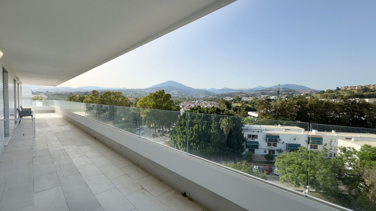 3 Bed Apartment for sale in Nueva Andalucía Costa Del Sol, Málaga, Spain