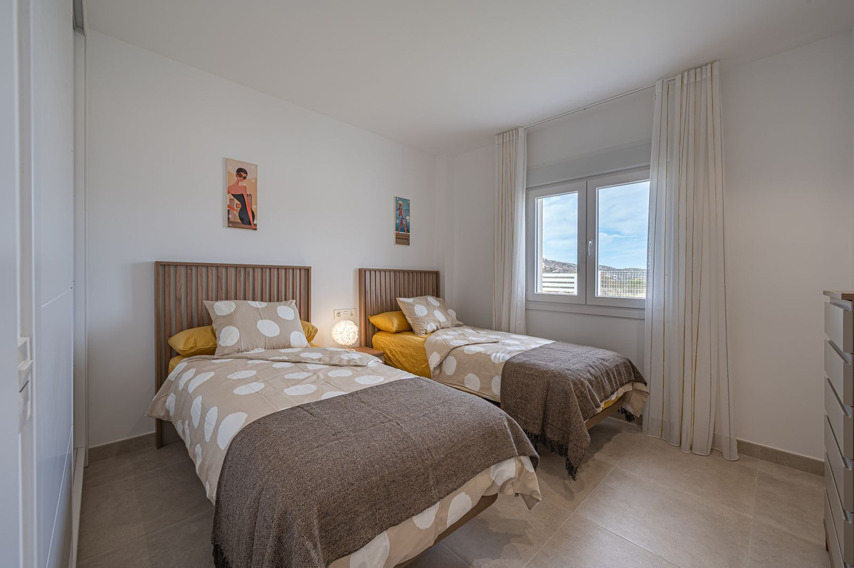 Se vende Villa - Chalet de 3 dormitorios en Costa Del Sol East, Málaga, España