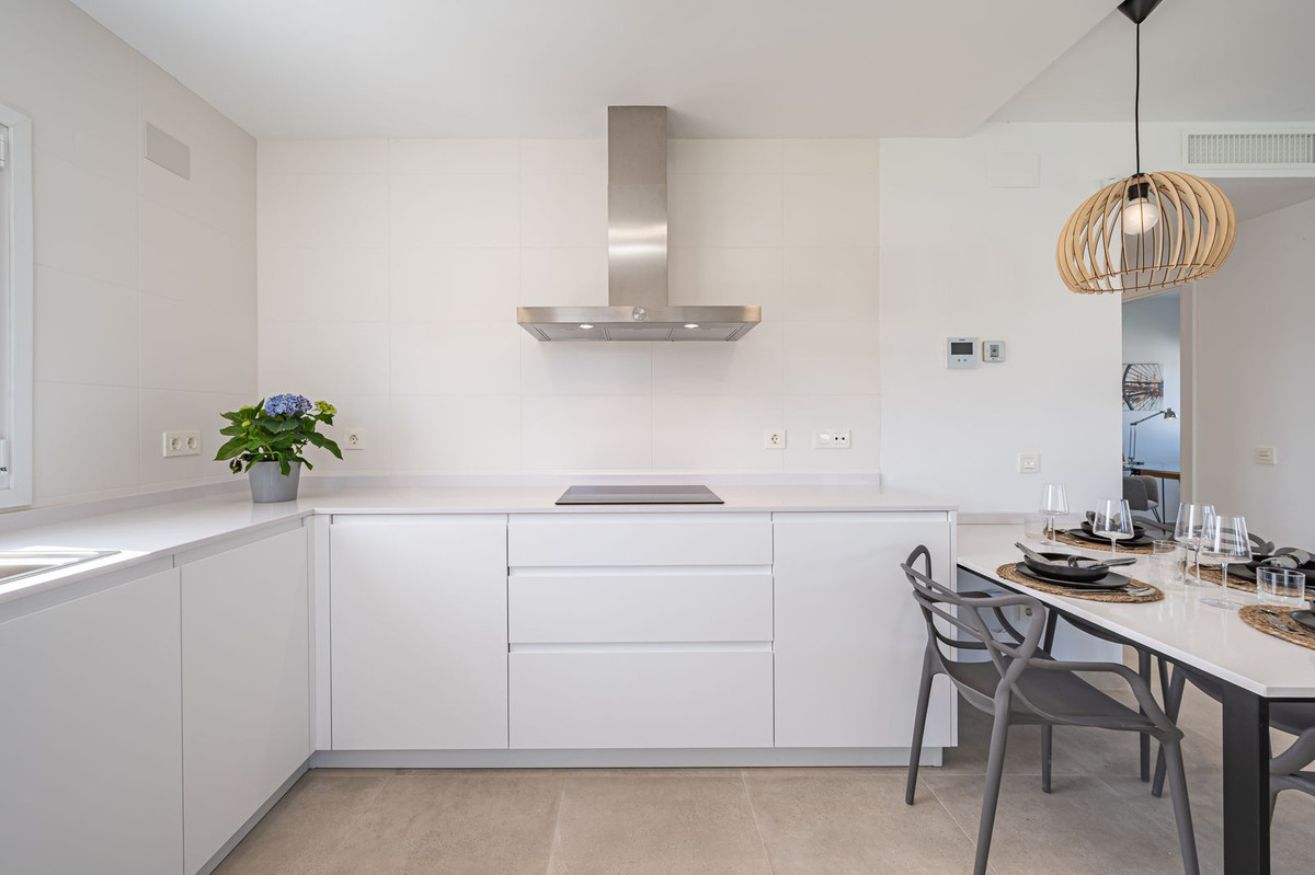 Se vende Villa - Chalet de 3 dormitorios en Costa Del Sol East, Málaga, España