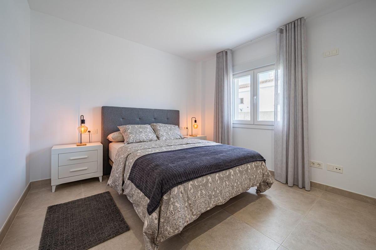 Se vende Villa - Chalet de 3 dormitorios en Costa Del Sol East, Málaga, España