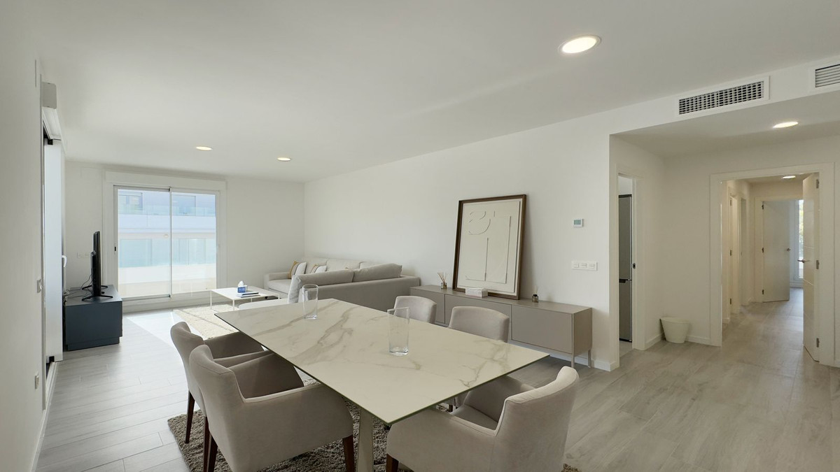 3 Bed Apartment for sale in Nueva Andalucía Costa Del Sol, Málaga, Spain