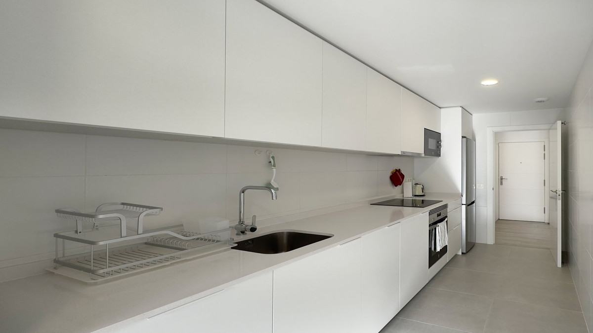 3 Bed Apartment for sale in Nueva Andalucía Costa Del Sol, Málaga, Spain