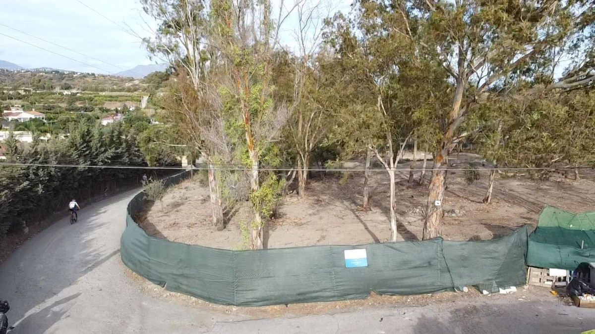 Plots for sale in Estepona Costa Del Sol, Málaga, Spain