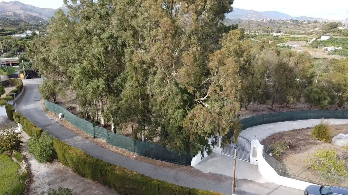 Plots for sale in Estepona Costa Del Sol, Málaga, Spain
