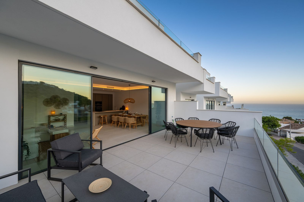 4 Bed Townhouse for sale in Benalmadena Pueblo Costa Del Sol, Málaga, Spain