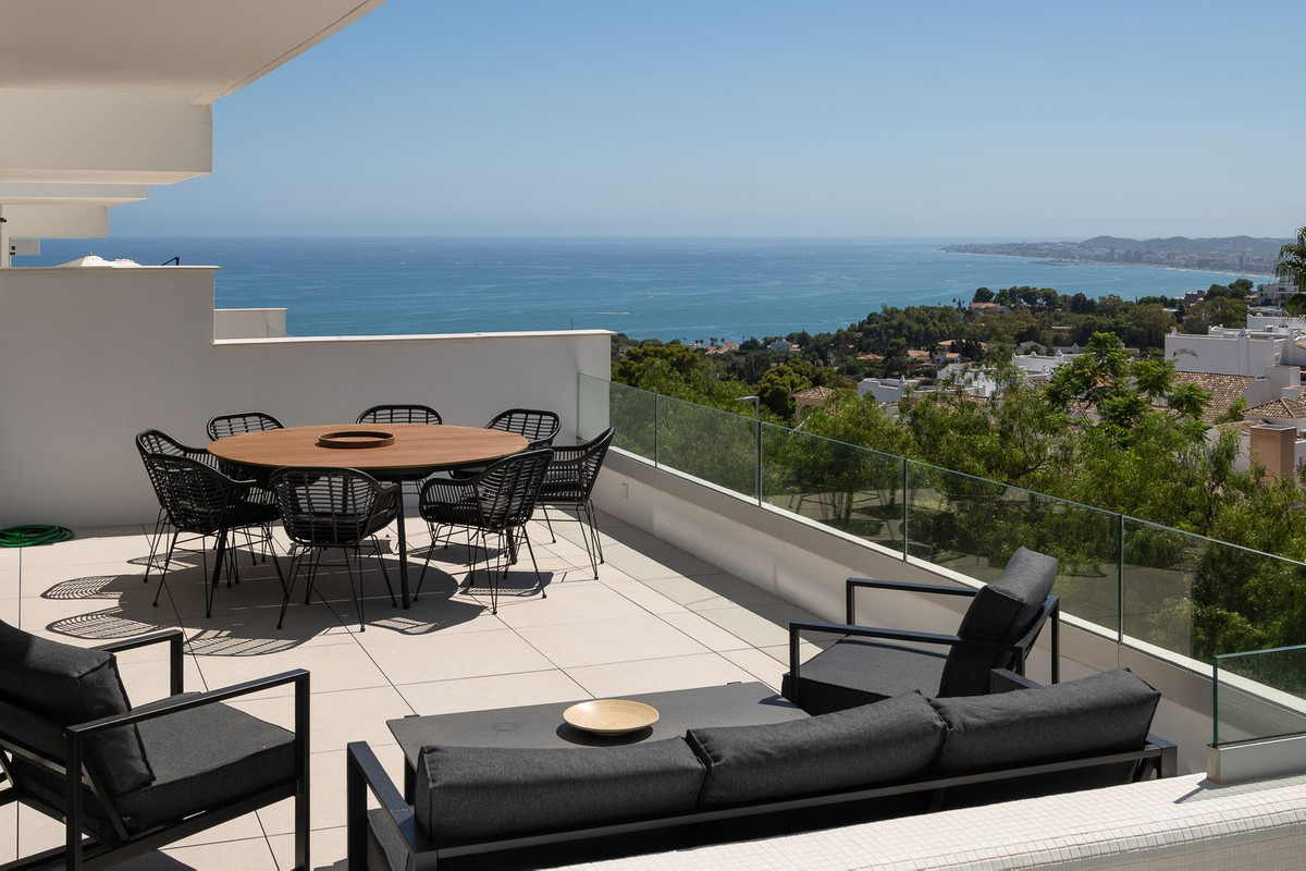 4 Bed Townhouse for sale in Benalmadena Pueblo Costa Del Sol, Málaga, Spain