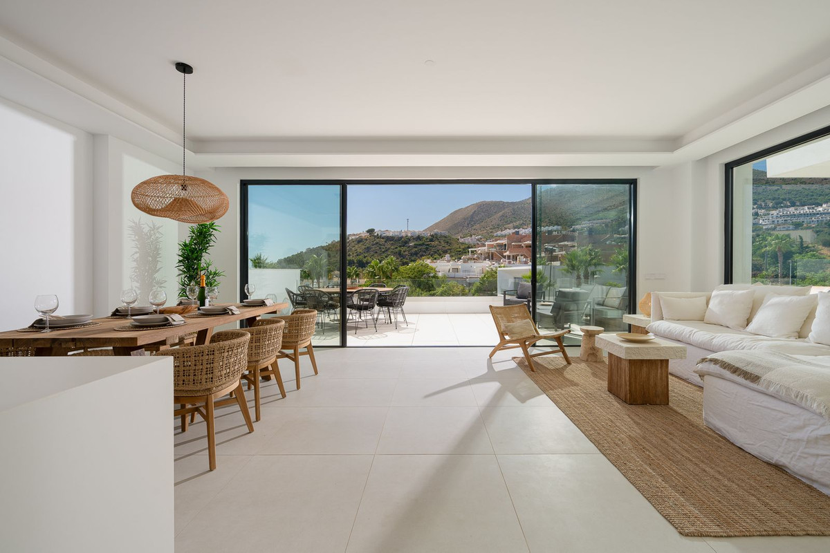 4 Bed Townhouse for sale in Benalmadena Pueblo Costa Del Sol, Málaga, Spain