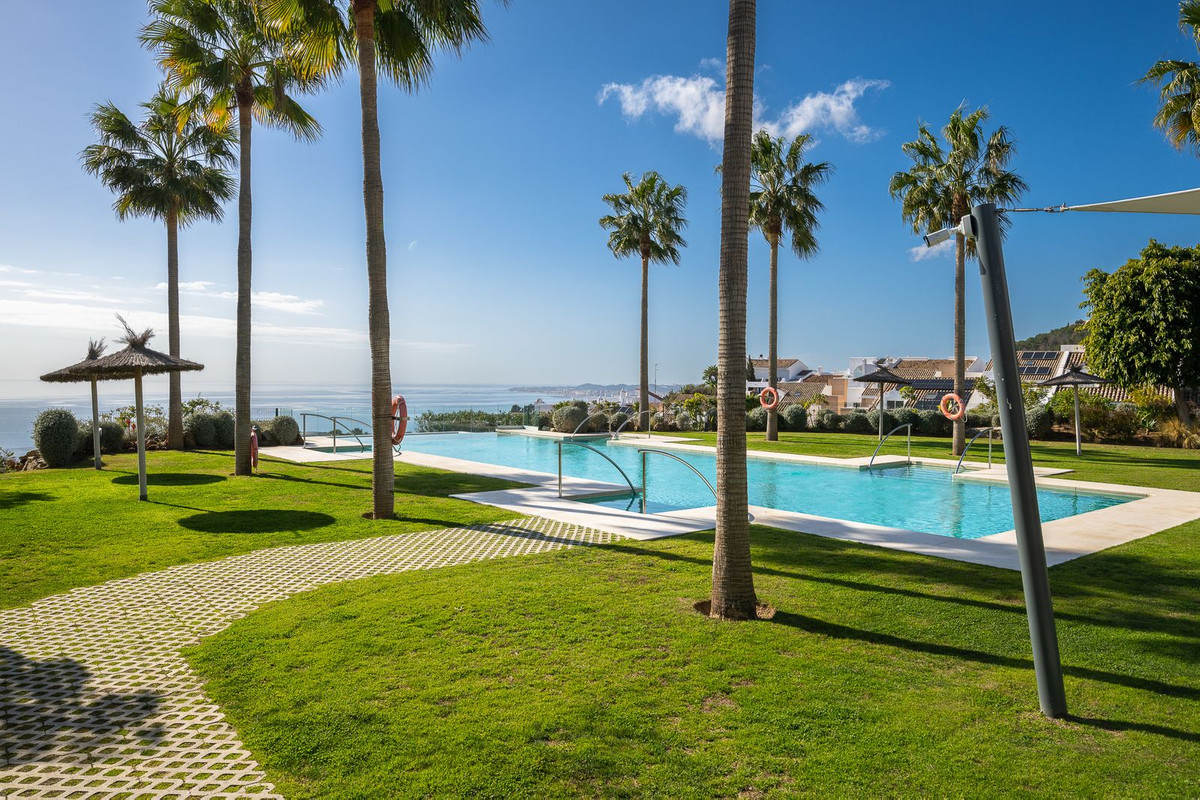 4 Bed Townhouse for sale in Benalmadena Pueblo Costa Del Sol, Málaga, Spain