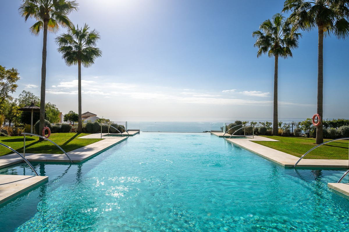 4 Bed Townhouse for sale in Benalmadena Pueblo Costa Del Sol, Málaga, Spain