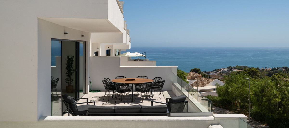 4 Bed Townhouse for sale in Benalmadena Pueblo Costa Del Sol, Málaga, Spain