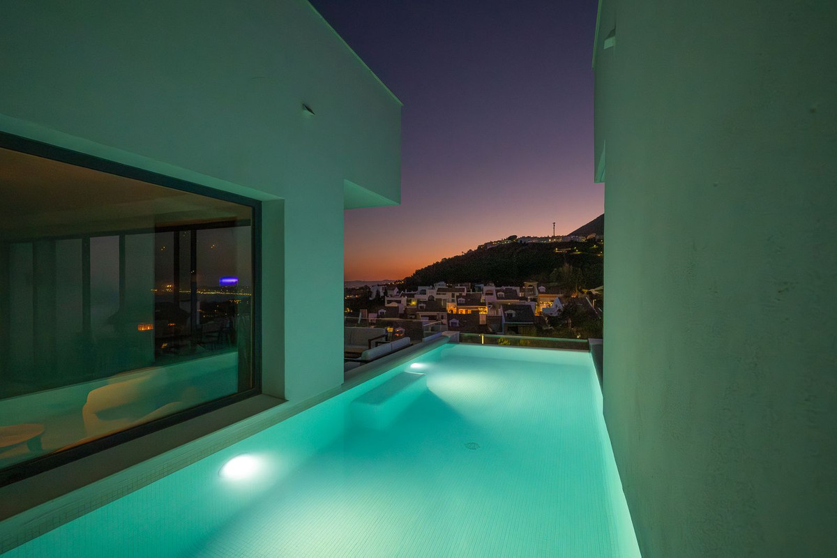 4 Bed Townhouse for sale in Benalmadena Pueblo Costa Del Sol, Málaga, Spain