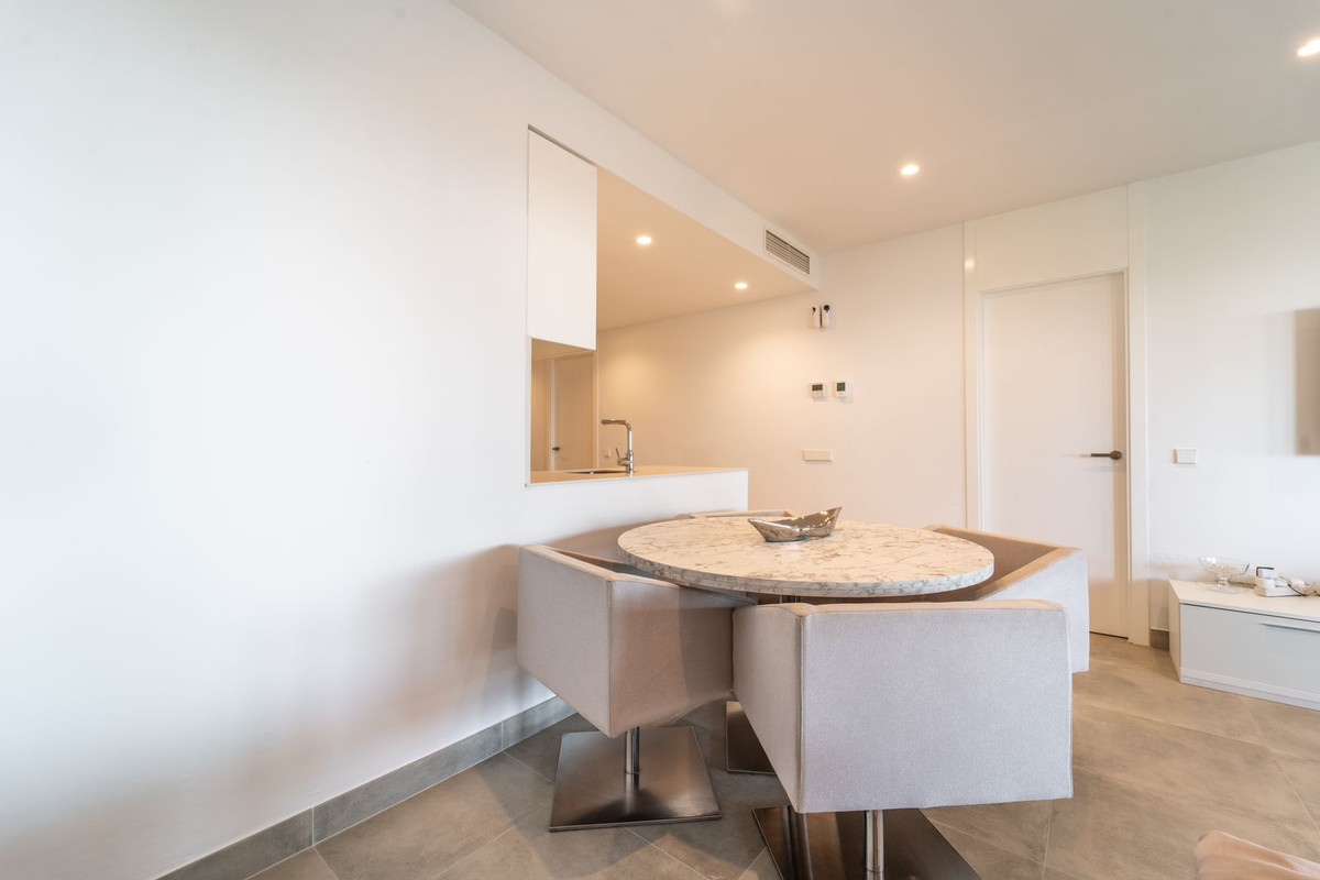 2 Bed Apartment for sale in Benalmadena Costa Del Sol, Málaga, Spain