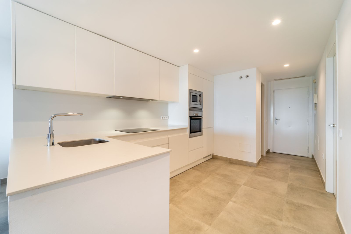 2 Bed Apartment for sale in Benalmadena Costa Del Sol, Málaga, Spain