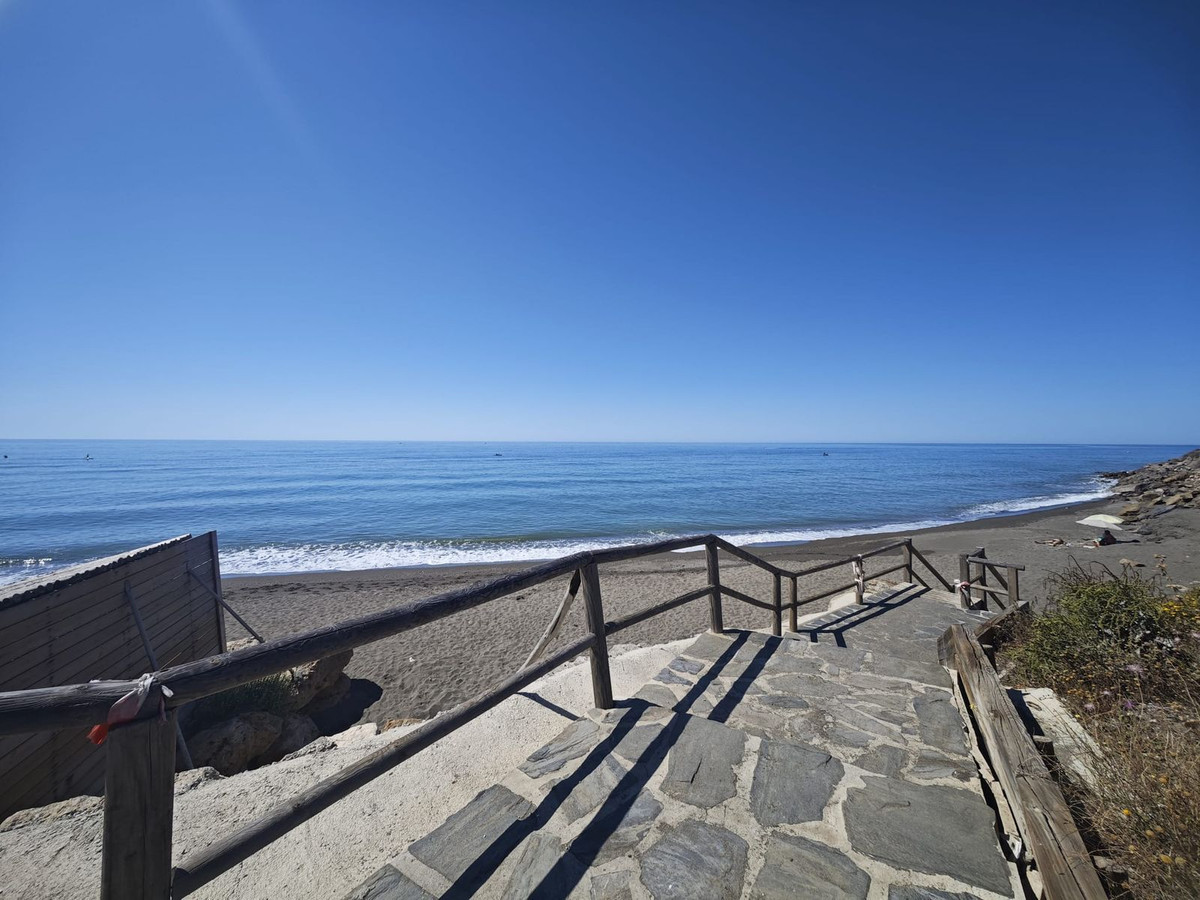 Se vende Adosada de 3 dormitorios en Costa Del Sol East, Málaga, España
