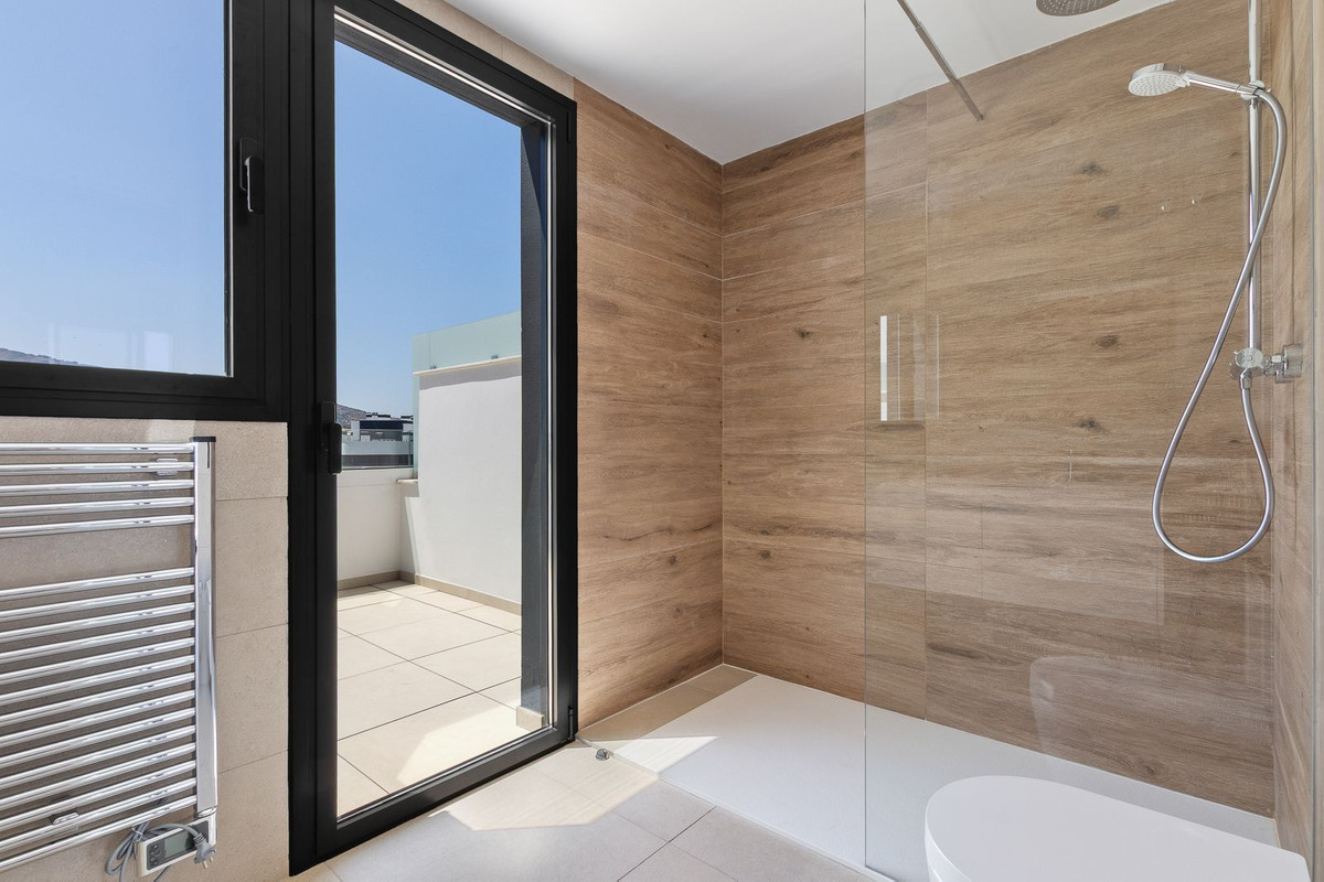 2 Bed Apartment for sale in Playamar Costa Del Sol, Málaga, Spain