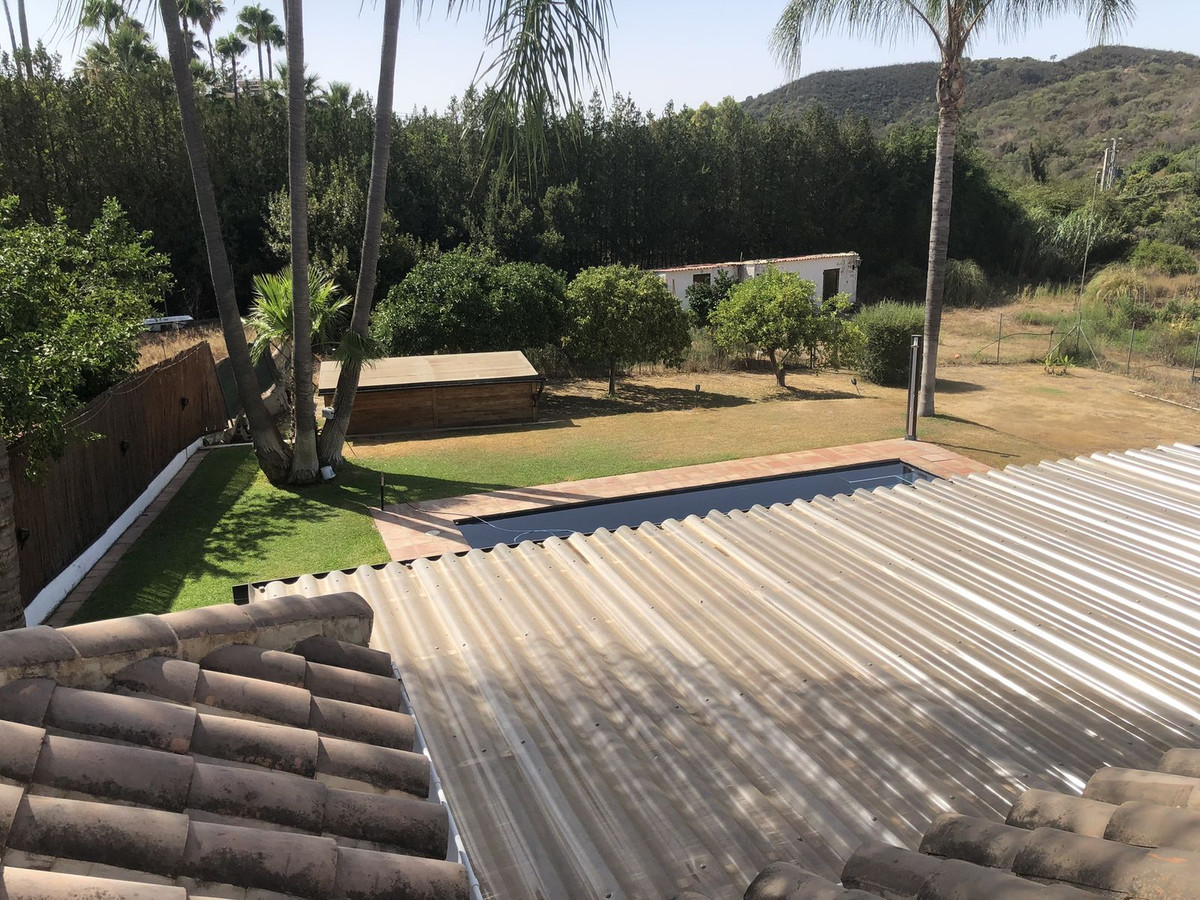 4 Bed Townhouse for sale in Estepona Costa Del Sol, Málaga, Spain