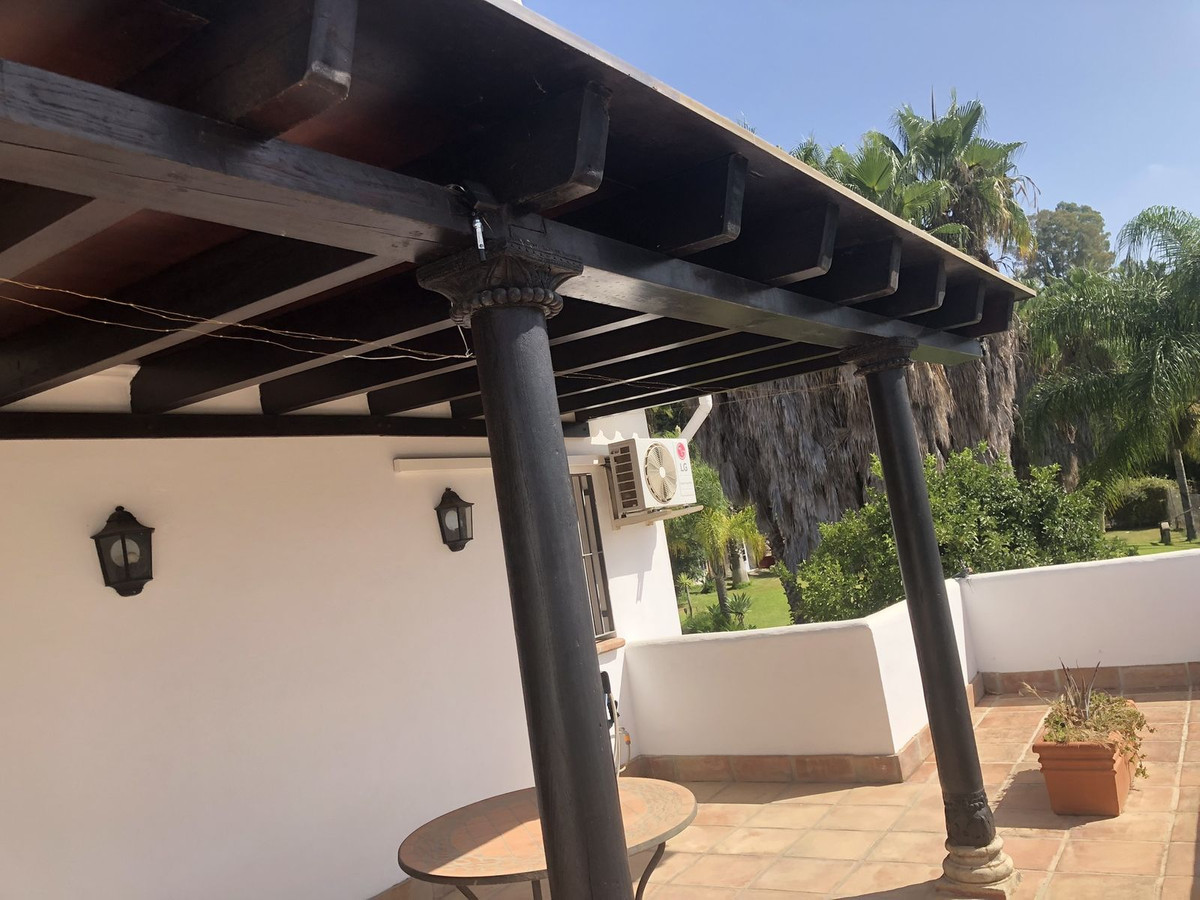4 Bed Townhouse for sale in Estepona Costa Del Sol, Málaga, Spain
