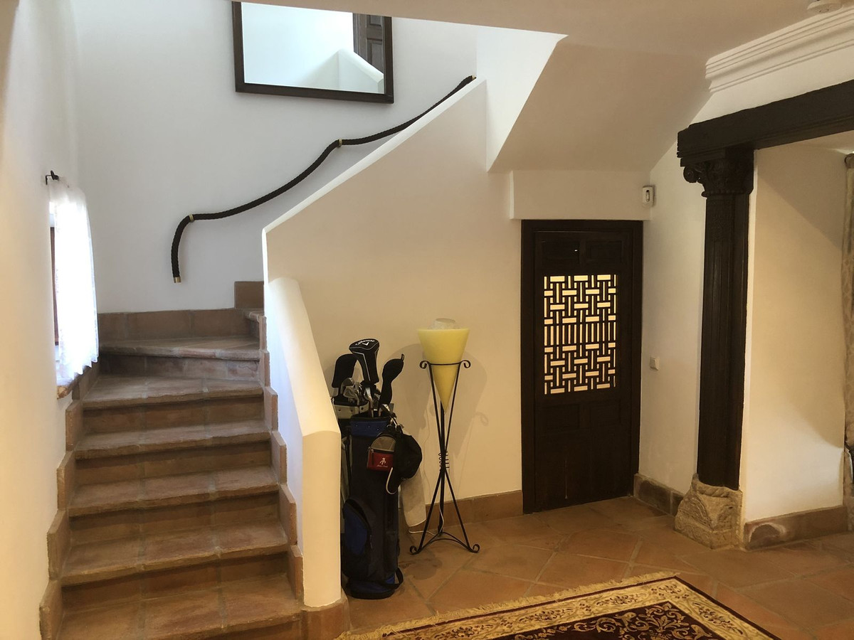 4 Bed Townhouse for sale in Estepona Costa Del Sol, Málaga, Spain