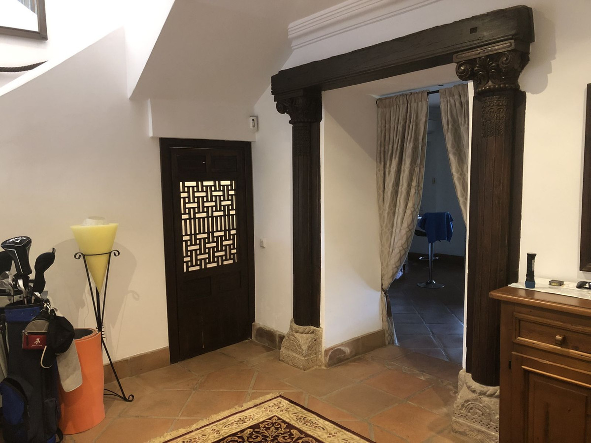 4 Bed Townhouse for sale in Estepona Costa Del Sol, Málaga, Spain
