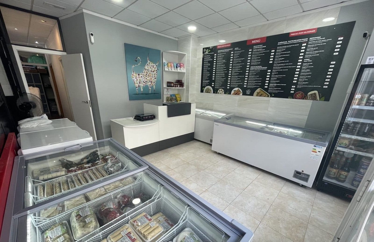 Commercial unit for sale in Estepona Costa Del Sol, Málaga, Spain