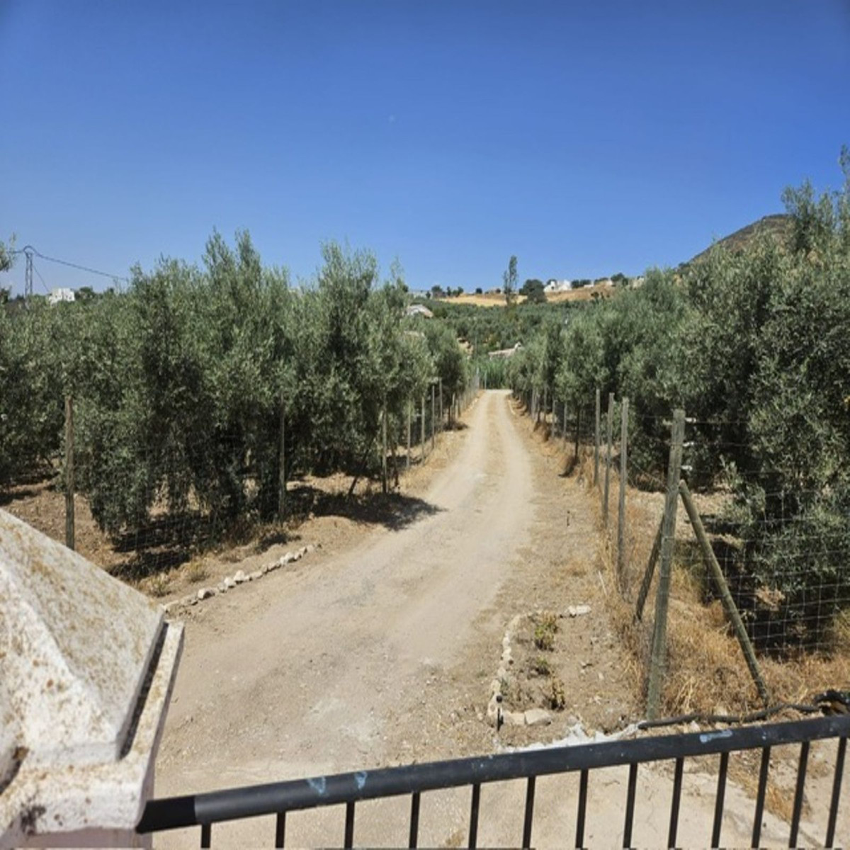 3 Bed Townhouse for sale in Villanueva De La Concepcion Costa Del Sol, Málaga, Spain