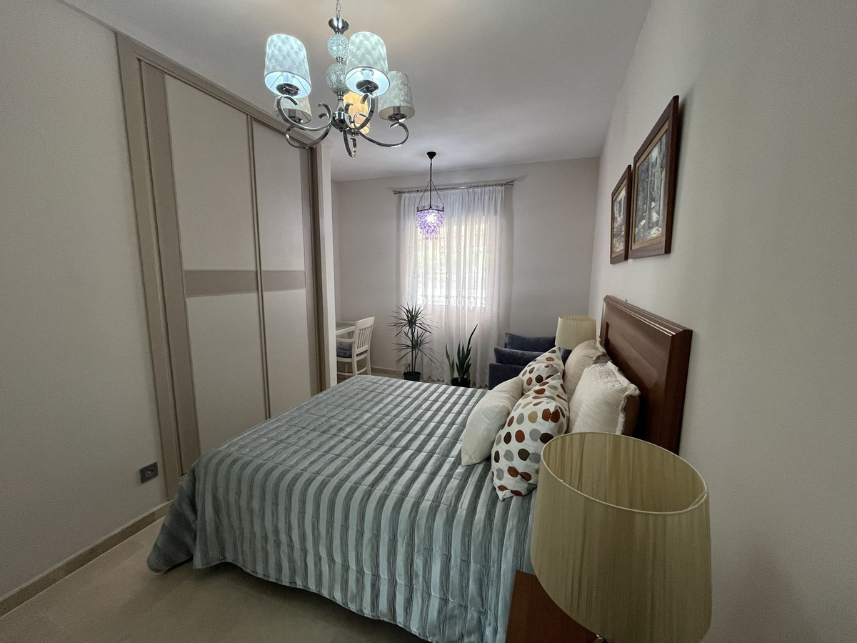 3 Bed Apartment for sale in Estepona Costa Del Sol, Málaga, Spain