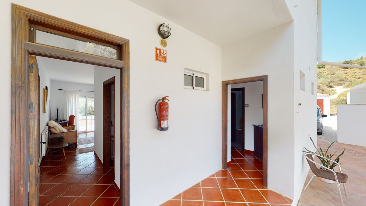 Se vende Villa - Chalet de 7 dormitorios en Costa Del Sol East, Málaga, España