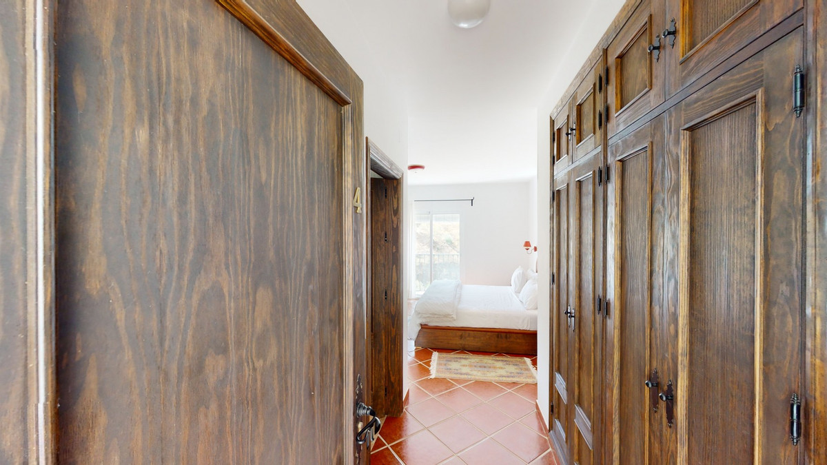 Se vende Villa - Chalet de 7 dormitorios en Costa Del Sol East, Málaga, España
