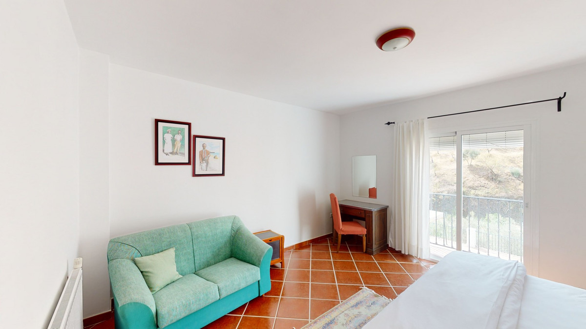 Se vende Villa - Chalet de 7 dormitorios en Costa Del Sol East, Málaga, España
