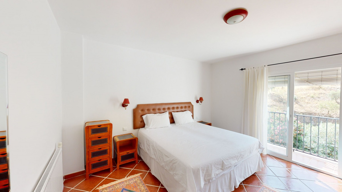 Se vende Villa - Chalet de 7 dormitorios en Costa Del Sol East, Málaga, España