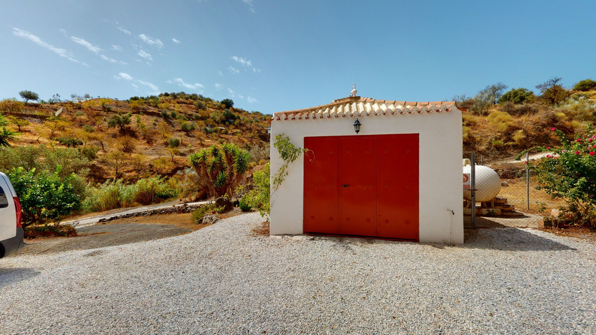 Se vende Villa - Chalet de 7 dormitorios en Costa Del Sol East, Málaga, España