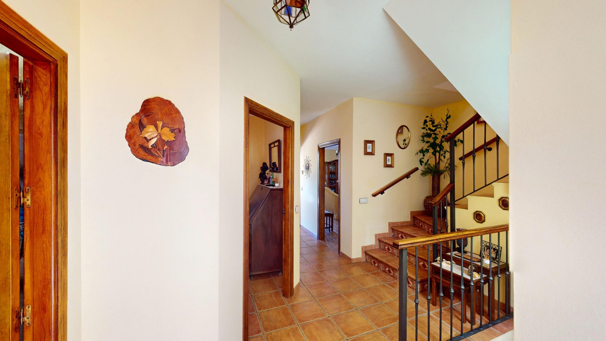 Se vende Villa - Chalet de 3 dormitorios en Costa Del Sol East, Málaga, España