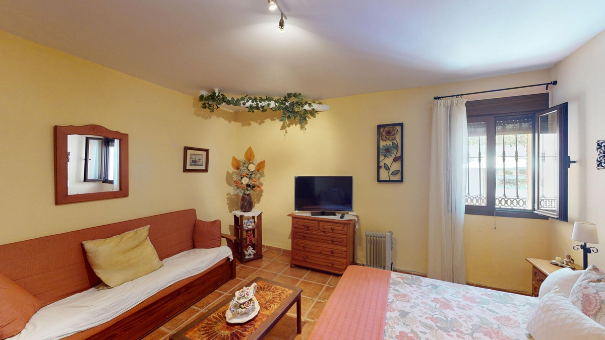 Se vende Villa - Chalet de 3 dormitorios en Costa Del Sol East, Málaga, España