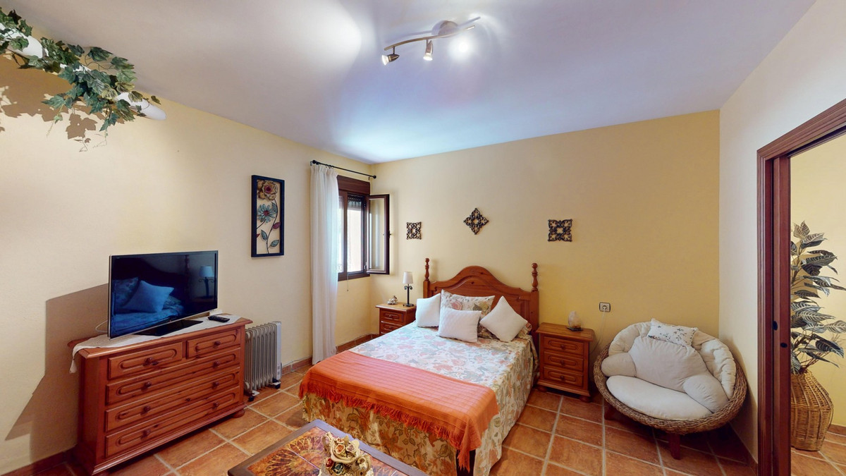 Se vende Villa - Chalet de 3 dormitorios en Costa Del Sol East, Málaga, España