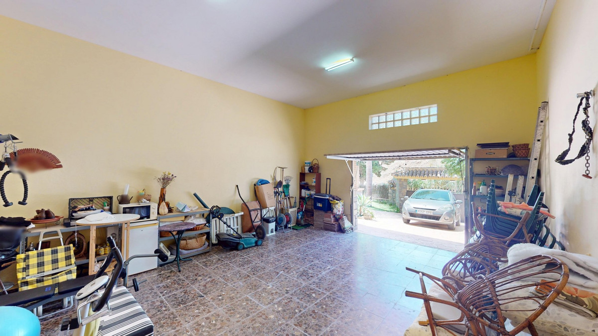 Se vende Villa - Chalet de 3 dormitorios en Costa Del Sol East, Málaga, España