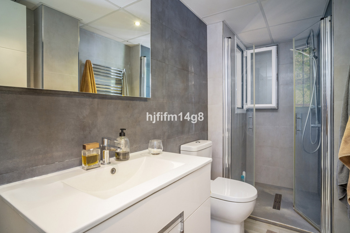 4 Bed Townhouse for sale in Nueva Andalucía Costa Del Sol, Málaga, Spain