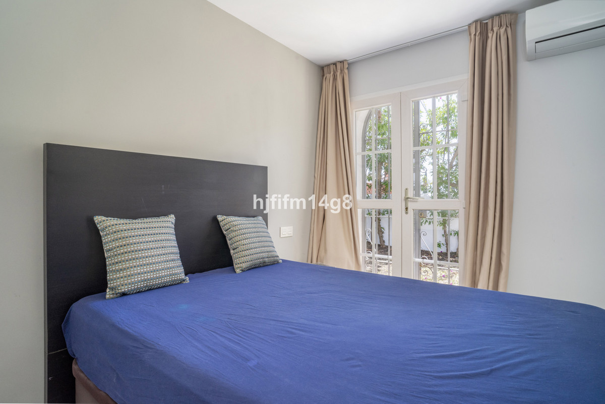 4 Bed Townhouse for sale in Nueva Andalucía Costa Del Sol, Málaga, Spain